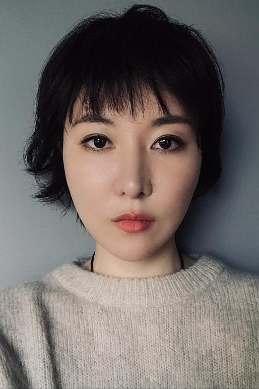 Фото  (Han Jianü)