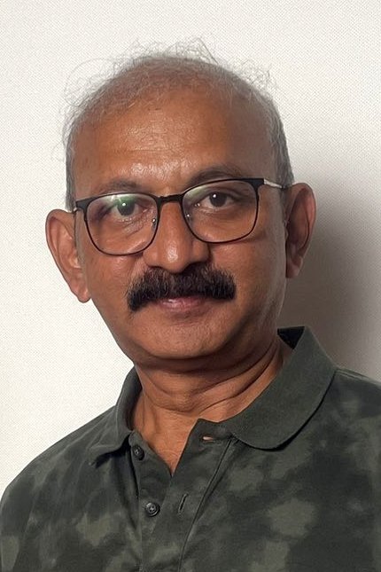 Фото  (Radha Mohan)