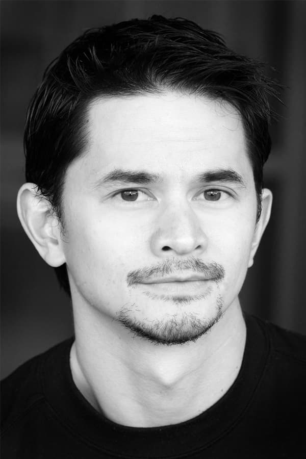 Фото  (Carlo Ledesma)