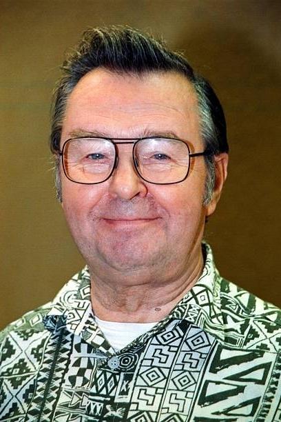 Фото  (Ernst H. Hilbich)