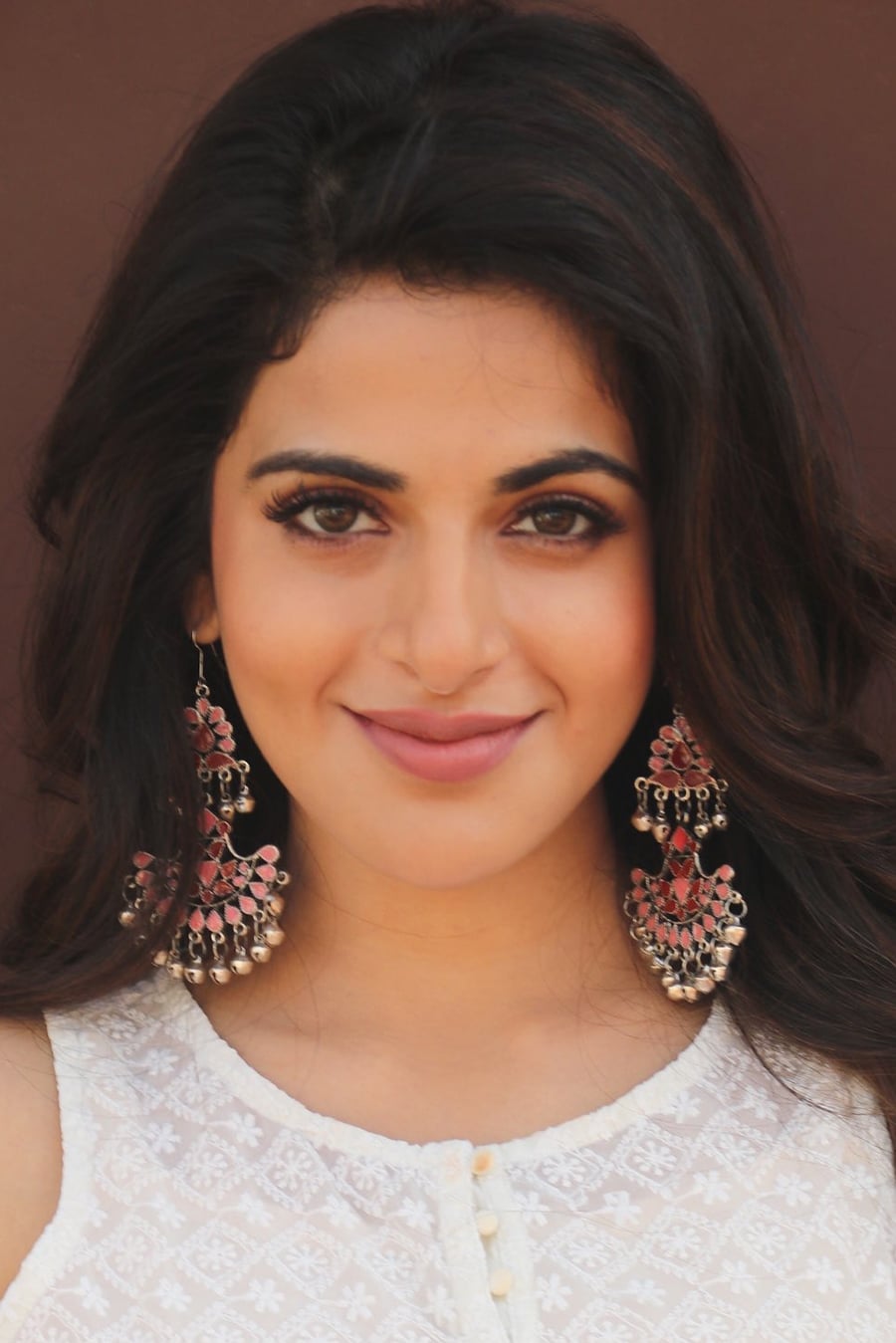 Фото  (Iswarya Menon)