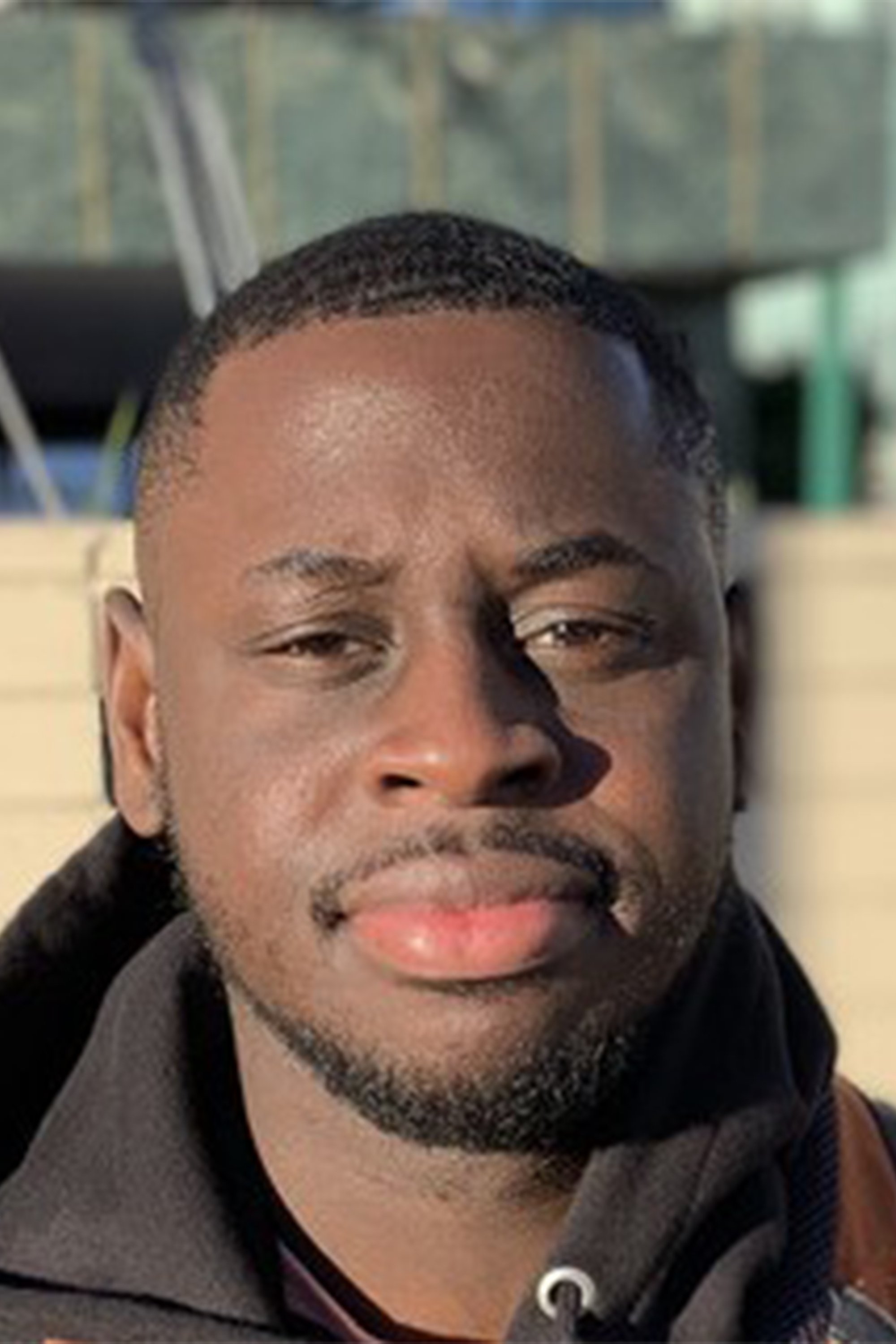 Фото  (Kwabena Oppong)