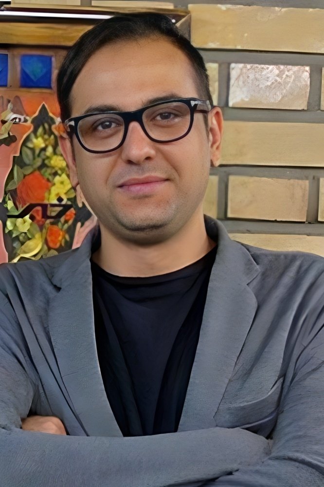 Фото  (Mani Baghbani)