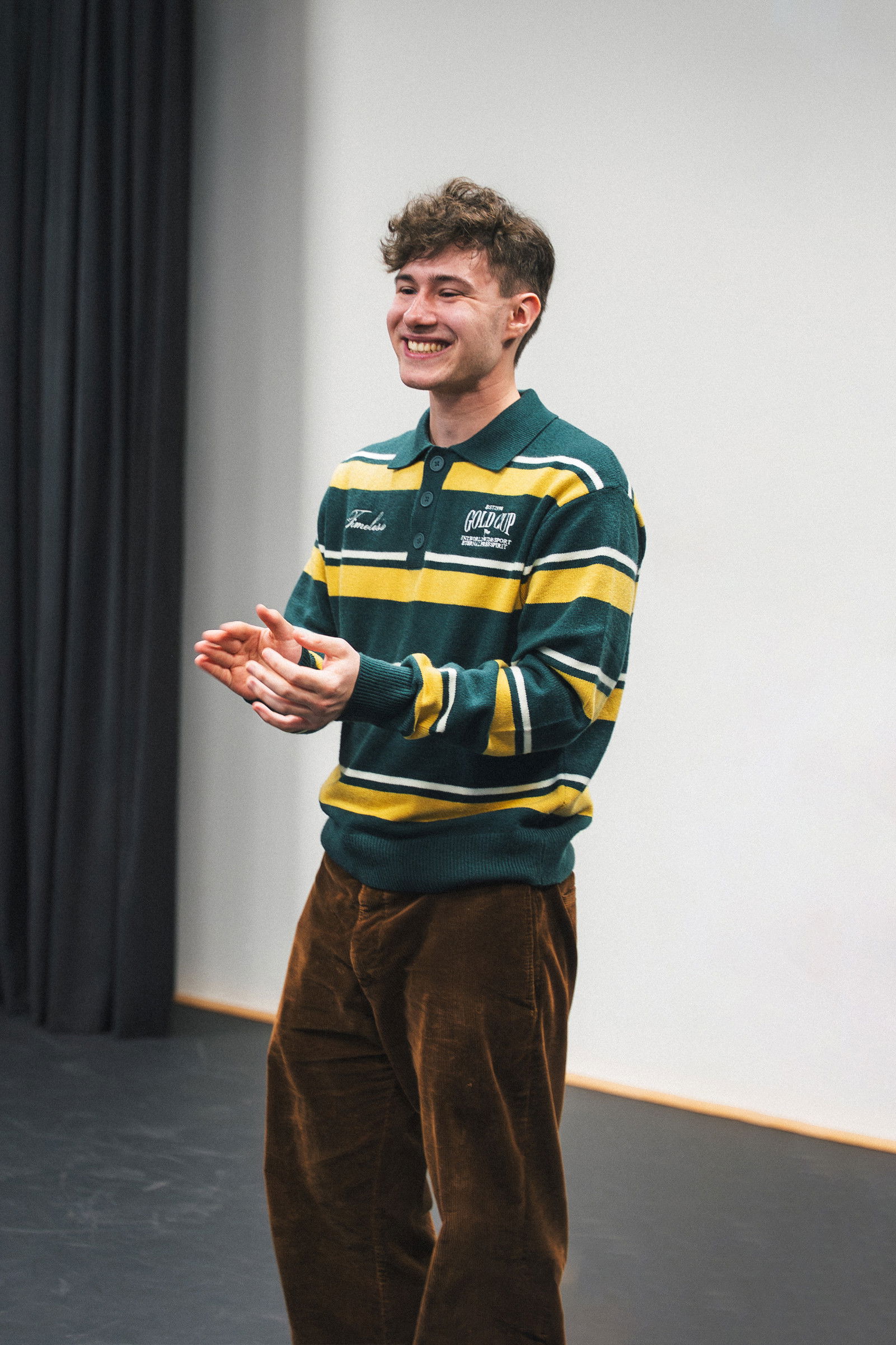 Фото  (Wesley Reid)