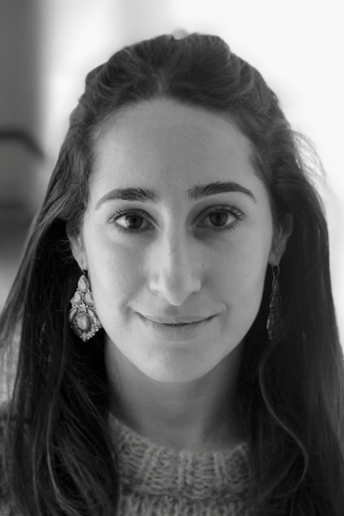 Фото  (Bettina Kadoorie)