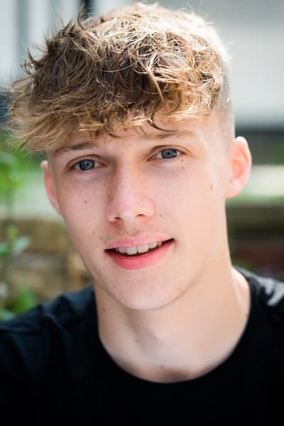 Фото  (Harry Seymour)