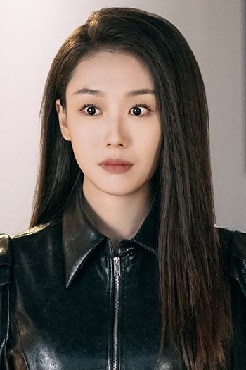 Фото  (Zheng Yi)