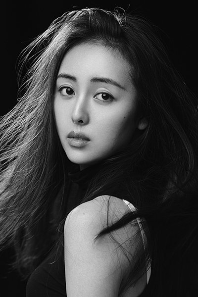 Фото  (Charlene Chang Qian)