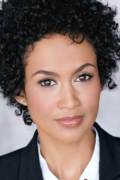 Фото  (Faye Peters)