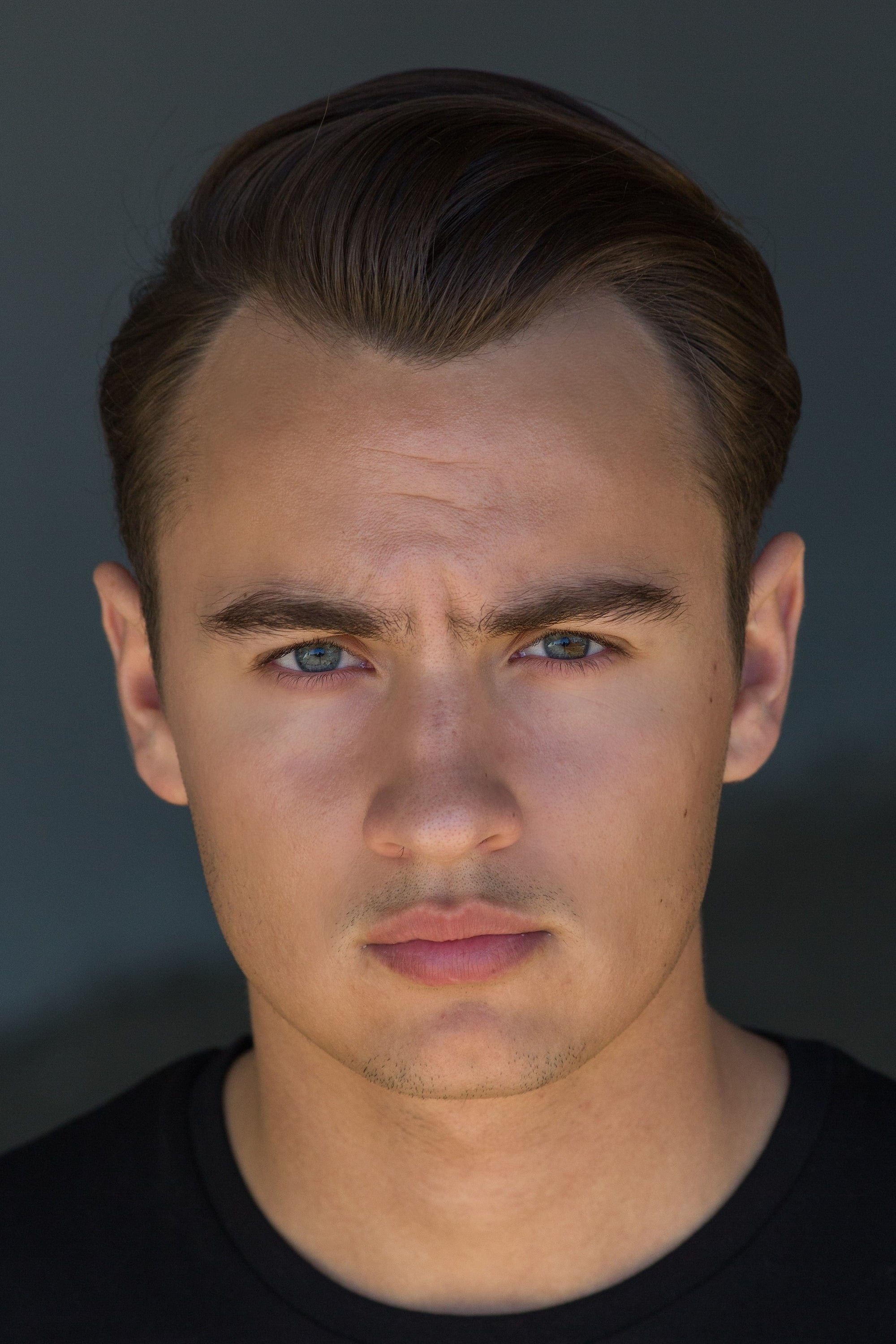 Фото Брендон Томас Лі (Brandon Thomas Lee)