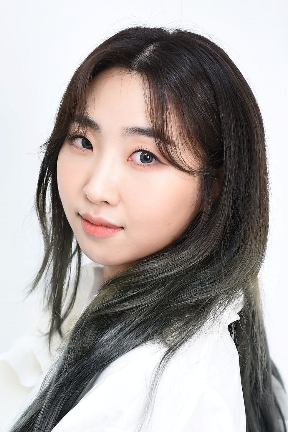 Фото  (Gong Min-ji)