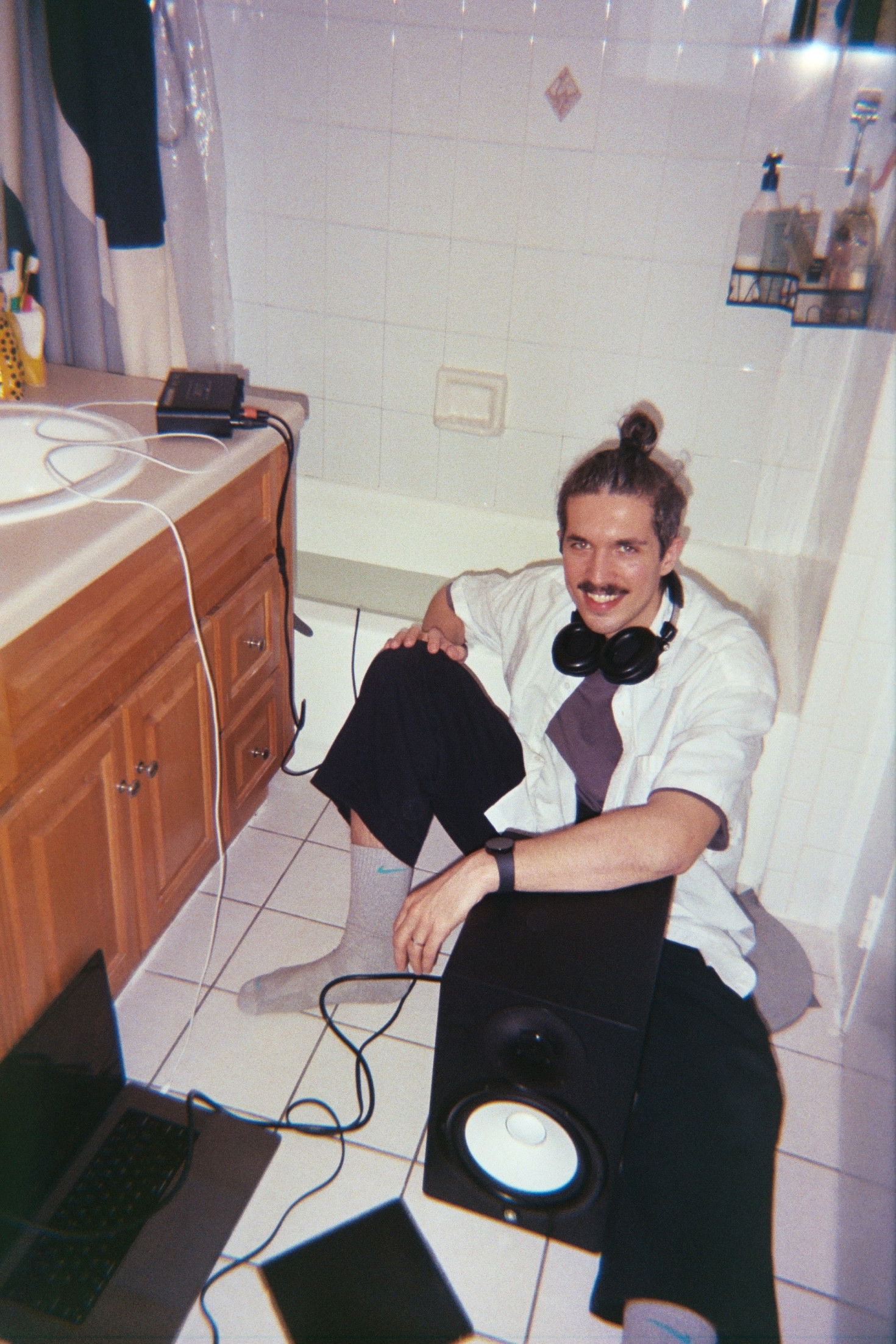 Фото  (Anthony Sertel Dean)