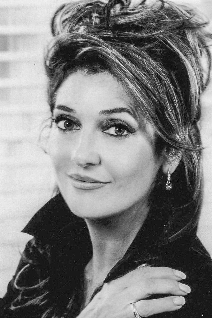 Фото  (Marie McLaughlin)