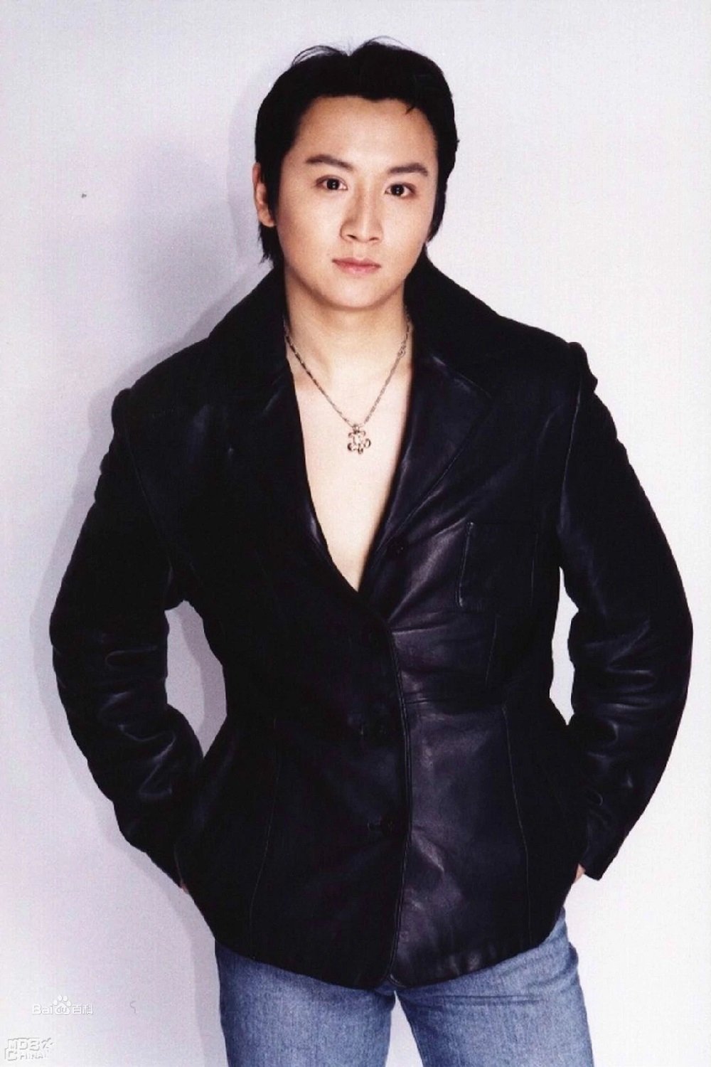 Фото  (Gu Yang)