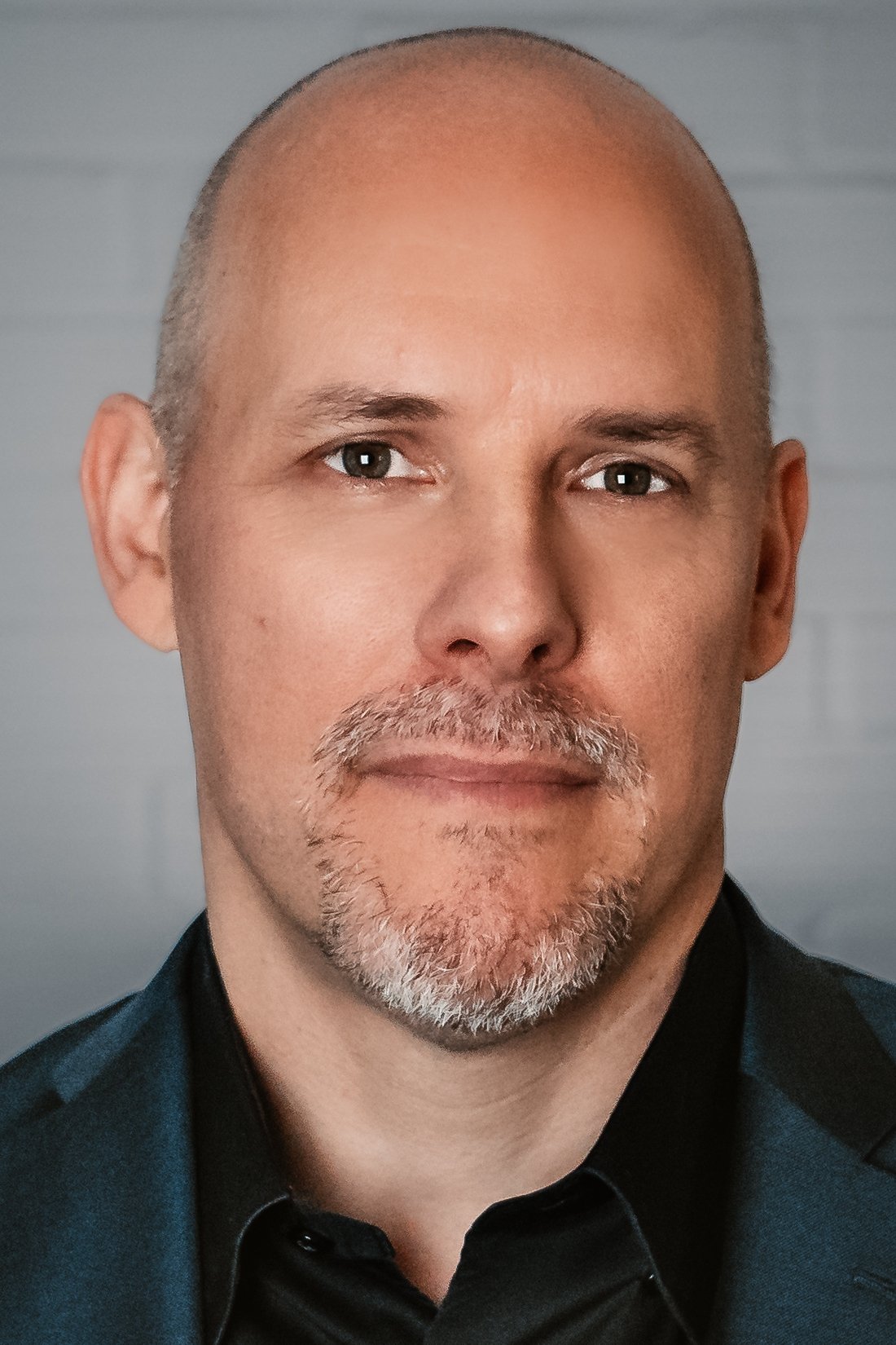 Фото  (Alan Eyres)