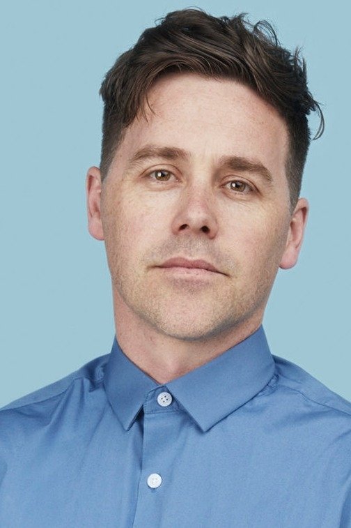 Фото  (Josh Earl)