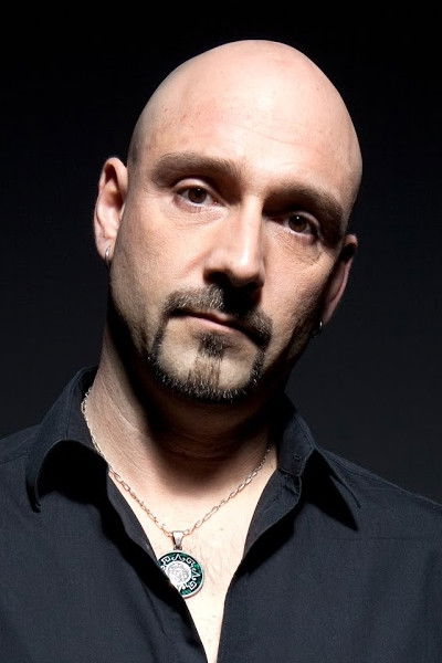 Фото  (Oliver Hartmann)