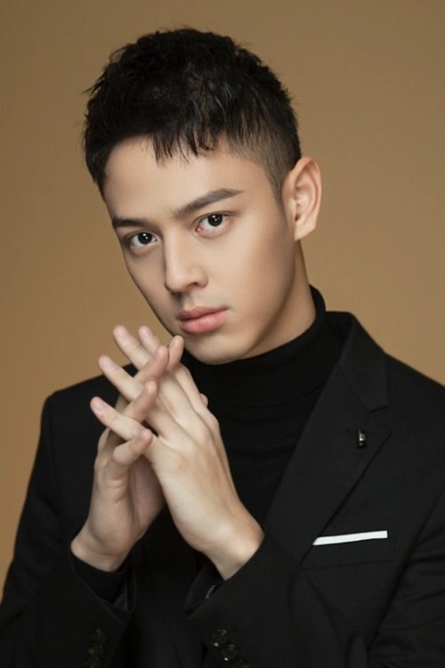 Фото  (Shan Jingyao)