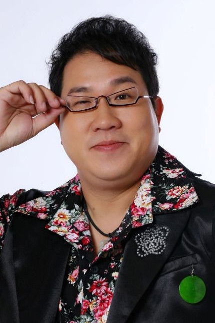 Фото  (Liu Erjin)