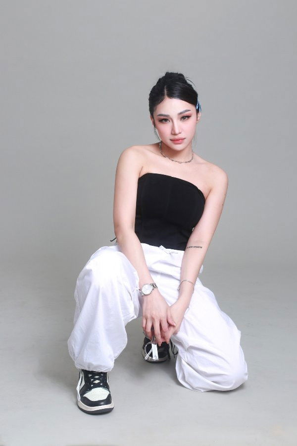 Фото  (Kelly Canoza)