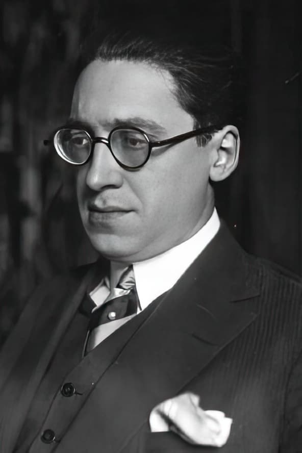 Фото  (Maurice Lehmann)