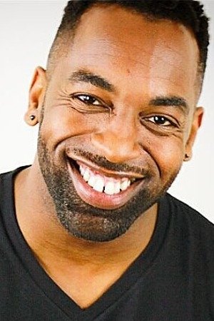 Фото  (Chike Evans)