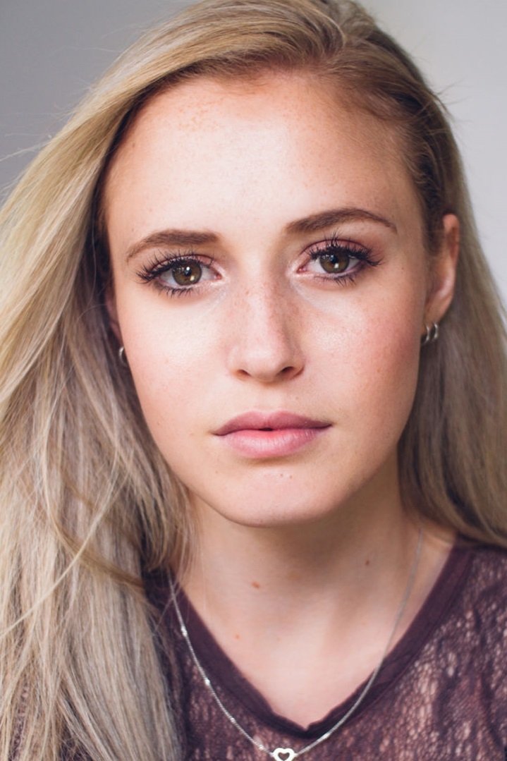 Фото  (Jamaica Vaughan)