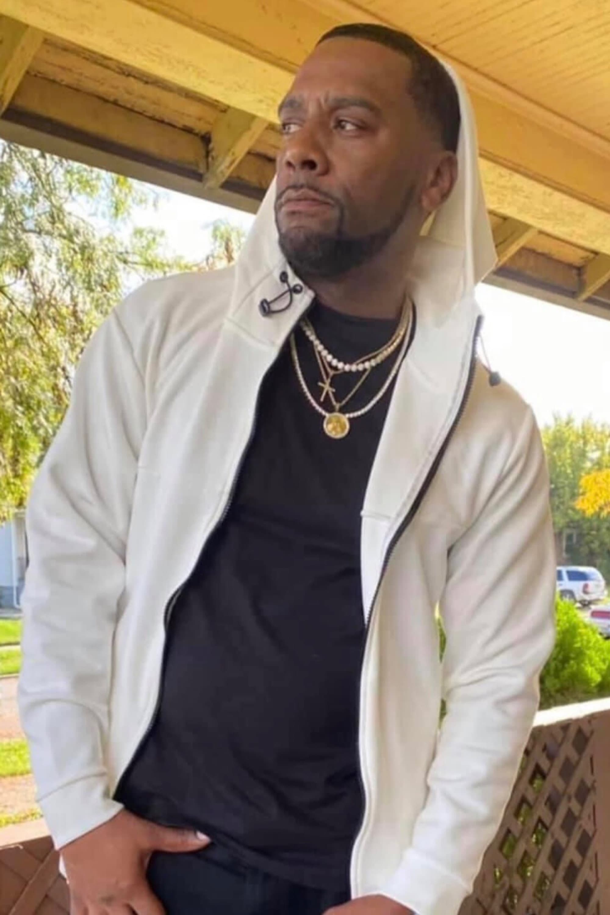 Фото  (Julian Shells)