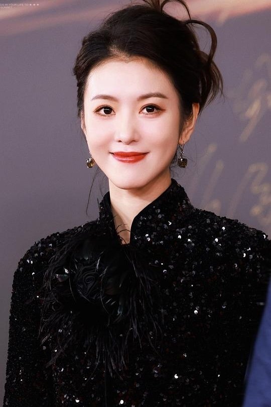 Фото  (Li Yunxiao)