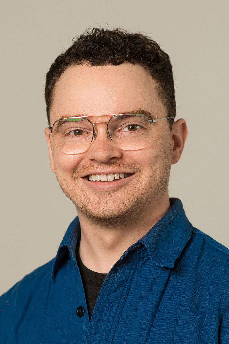 Фото  (Tony Currie)