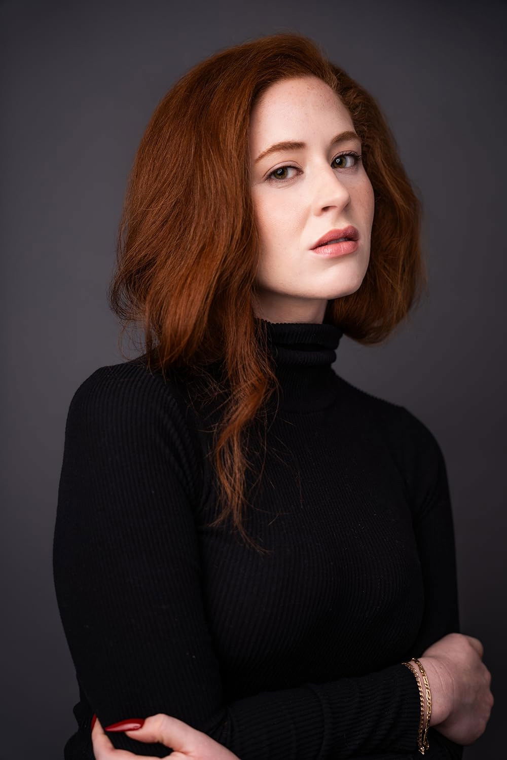 Фото  (Shayna Bezozo)