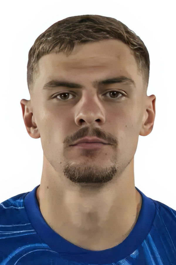 Фото  (Kiernan Dewsbury-Hall)