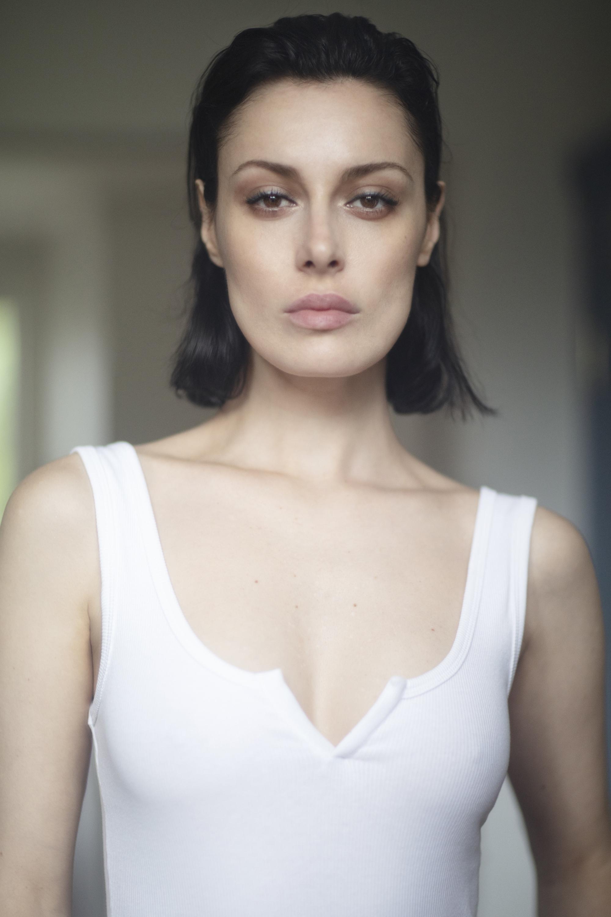 Фото  (Elee Nova)