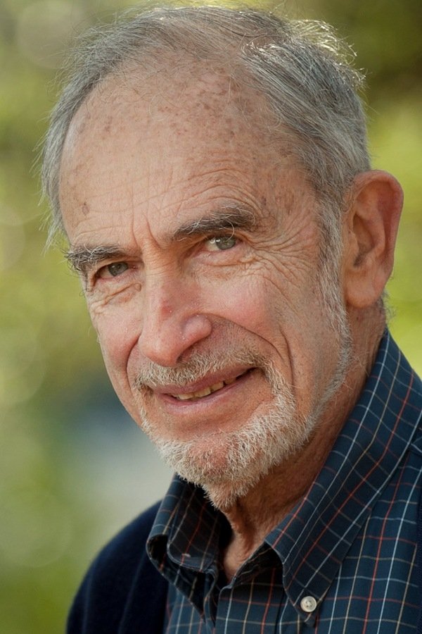 Фото  (Paul R. Ehrlich)
