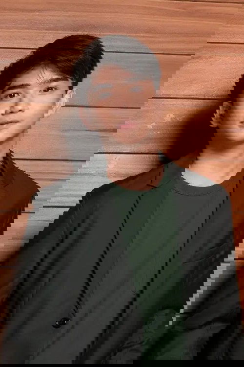 Фото  (Zaijian Jaranilla)