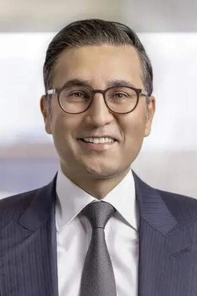 Фото  (Iqbal Khan)
