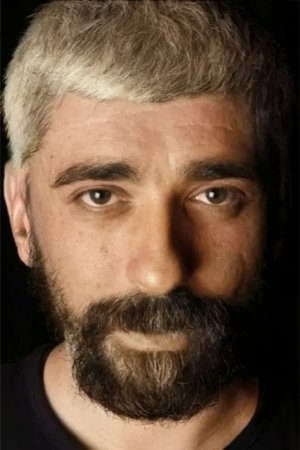 Фото  (Asil Büyüközçelik)