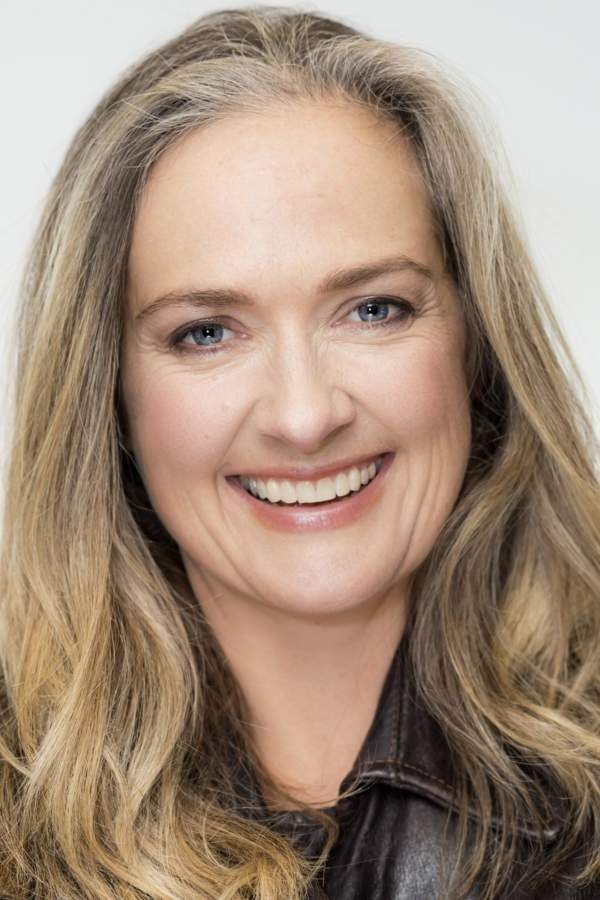 Фото  (Elisabeth Easther)