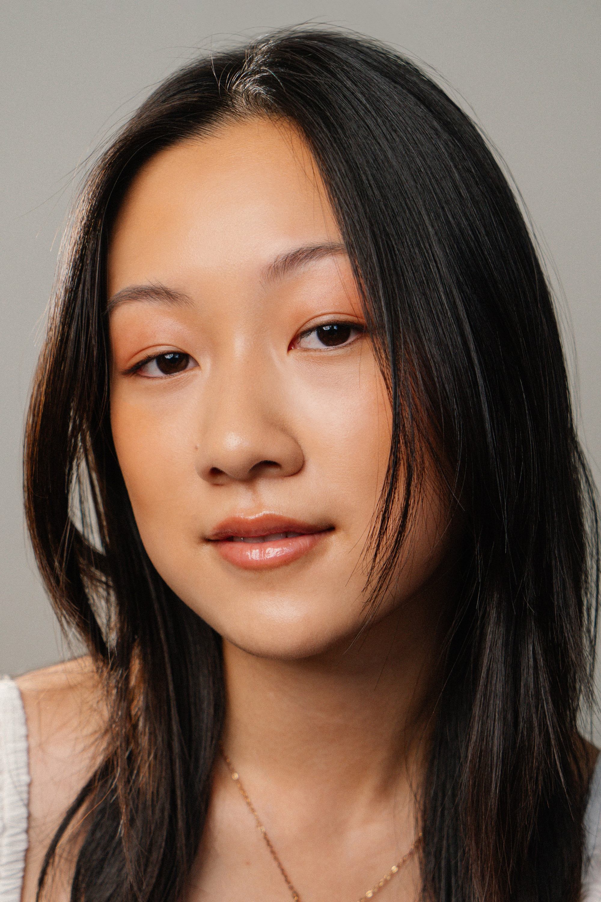 Фото  (Zoe Lam)
