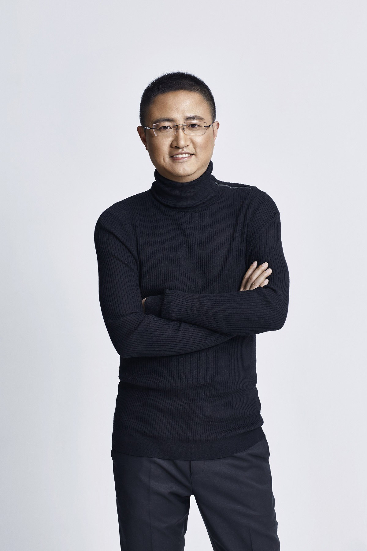 Фото  (Zhou Haohui)