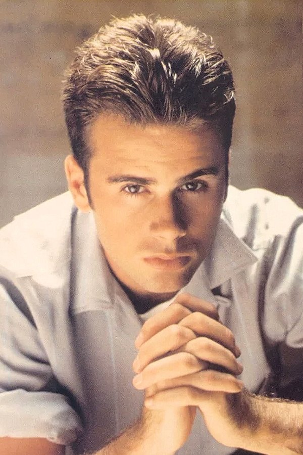 Фото  (Jamie Walters)