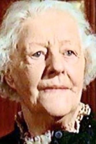 Фото  (Hilda Barry)