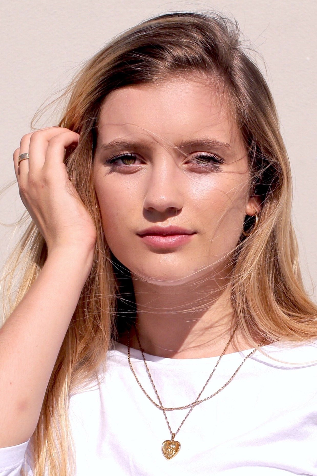 Фото  (Mia Healey)