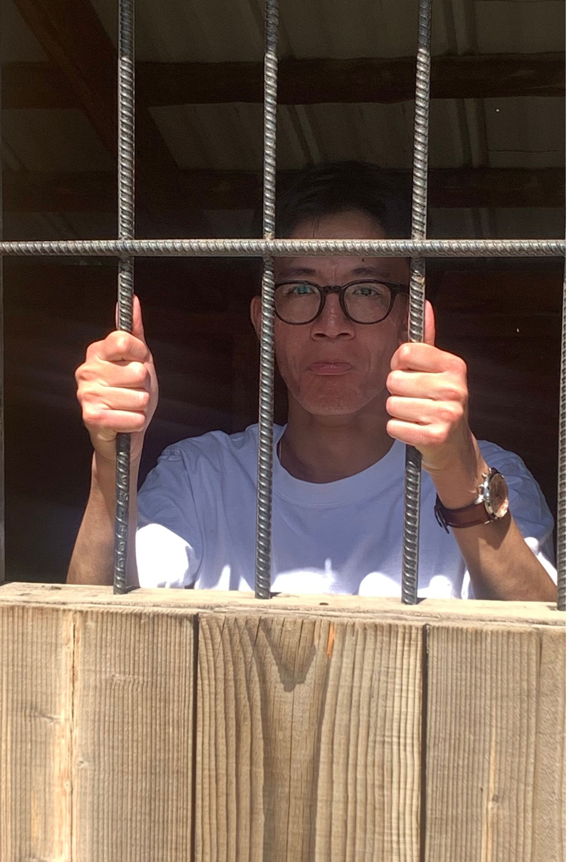 Фото  (Harvey Jay Juan)