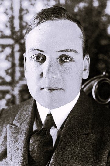 Фото  (Ramsey Wallace)