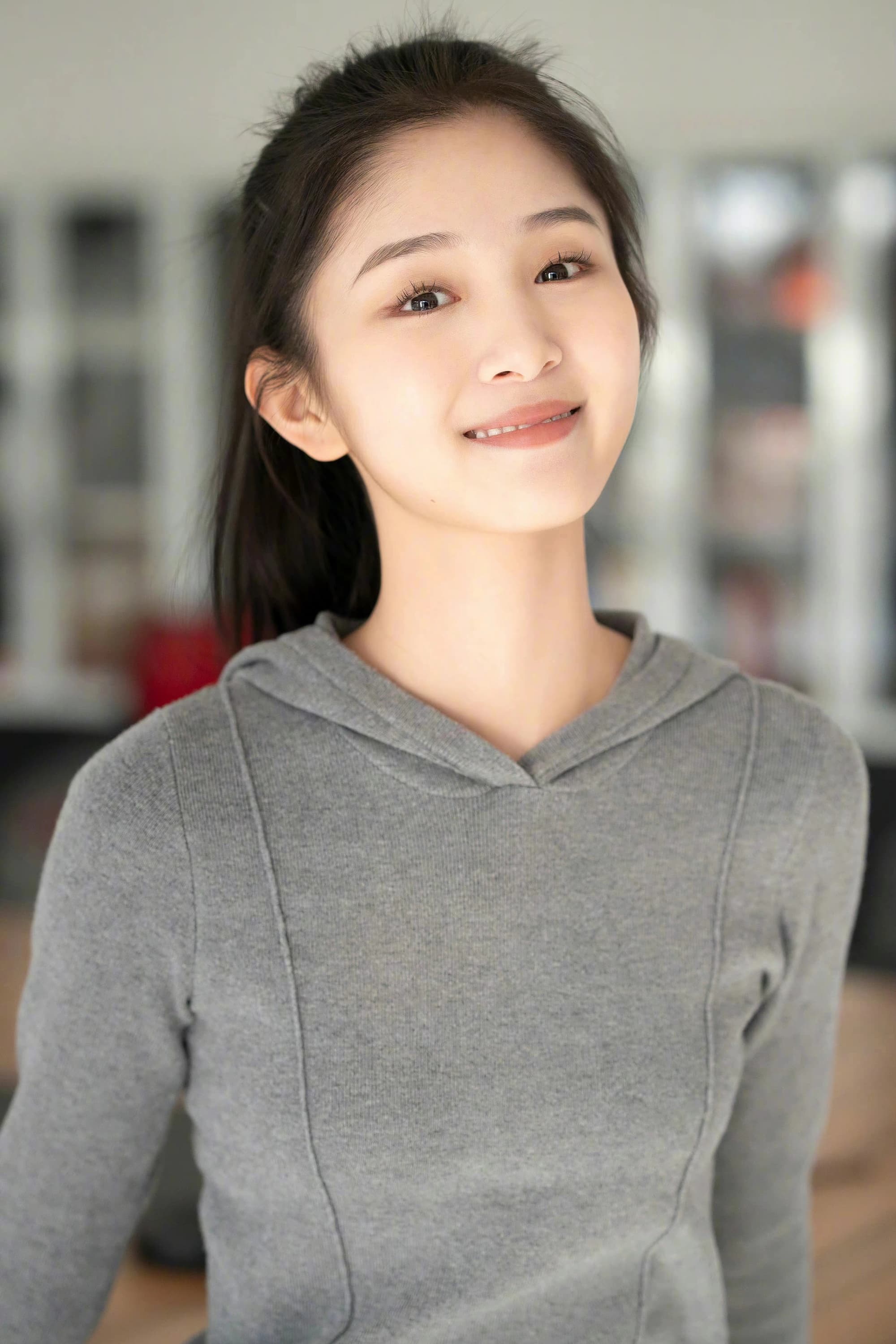 Фото  (Xu Jingya)