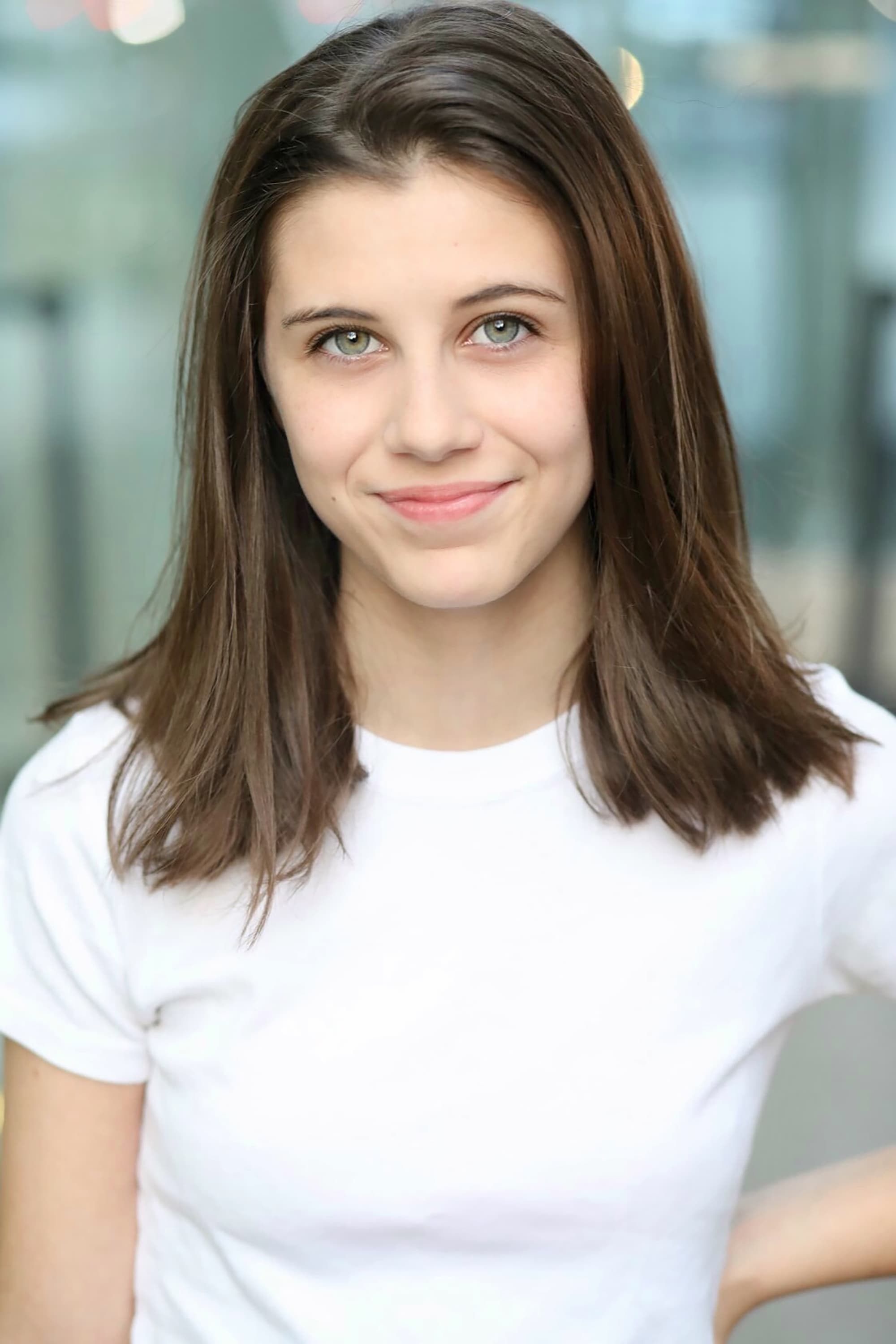 Фото  (Mia Sinclair Jenness)