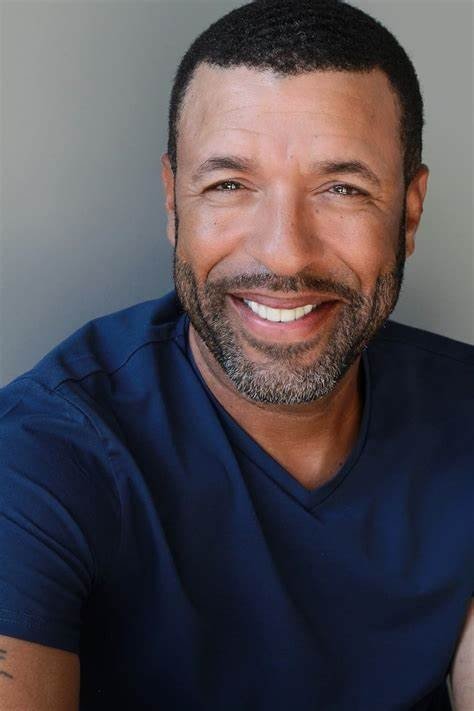 Фото  (Orlando Eric Street)