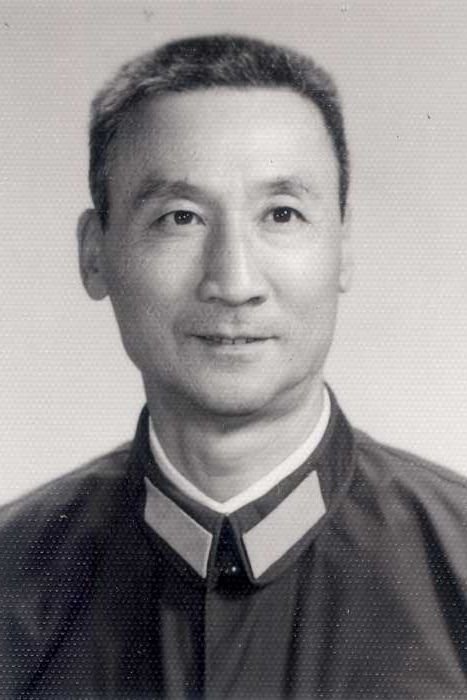 Фото  (Yan Xiaopeng)