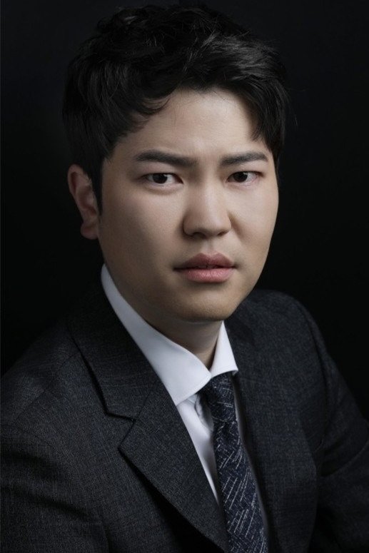 Фото  (Kim Eun-soo)